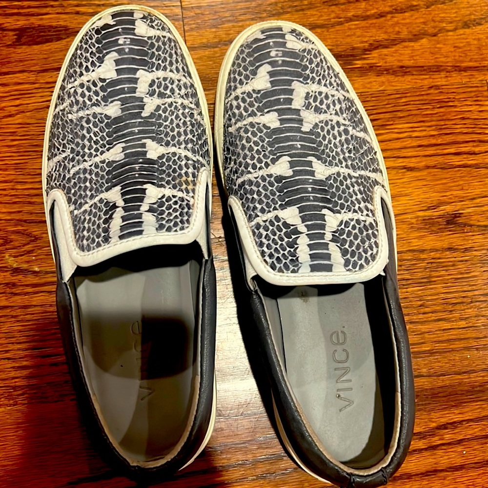 Vince shoes. Slides with a platform and a snake skin pattern
